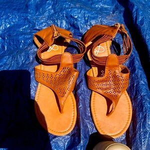 Size 8, used , great condition